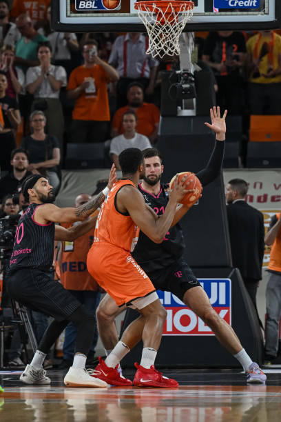 冰雪运动的 冰雪运动的