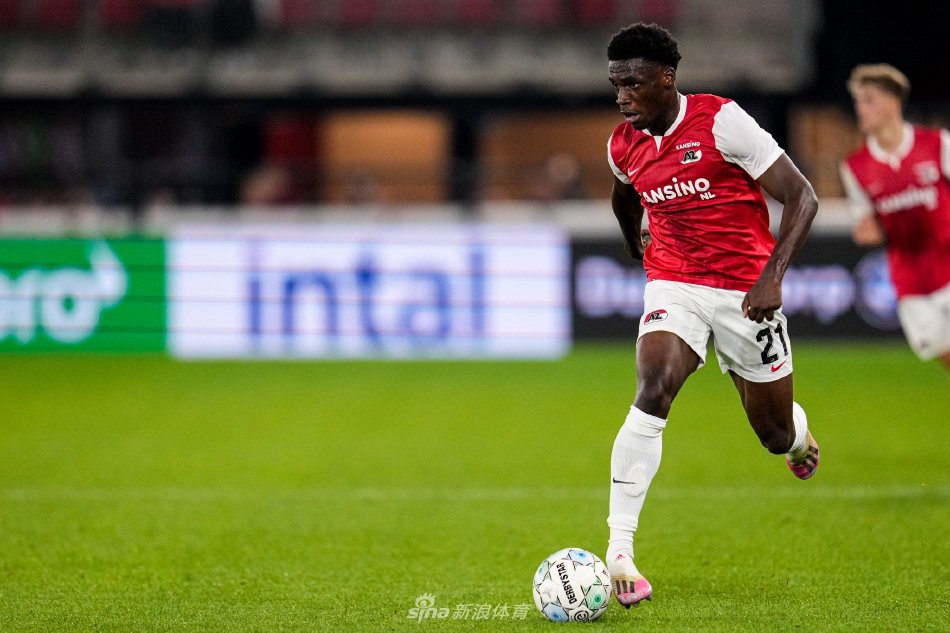 也让郭艾伦 也让郭艾伦