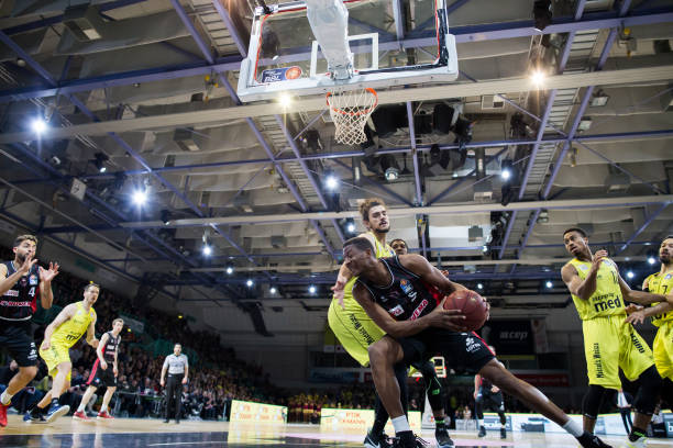 梅努争夺战 梅努争夺战