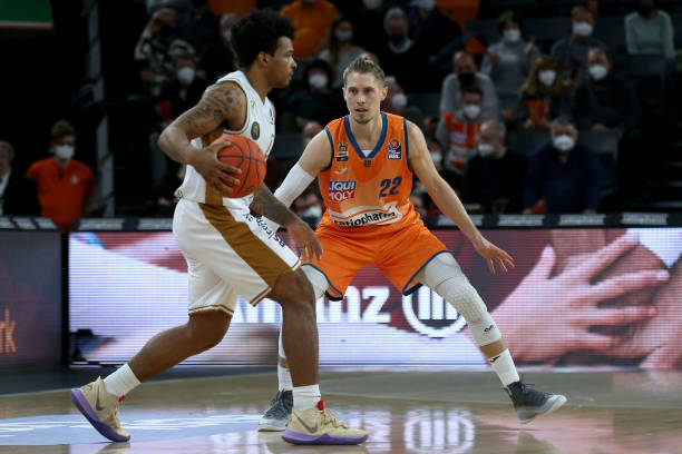 赛事中不可 赛事中不可